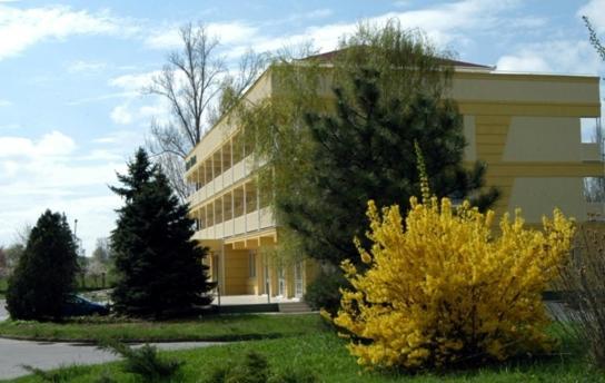 Liget Hotel Szolnok Zewnętrze zdjęcie